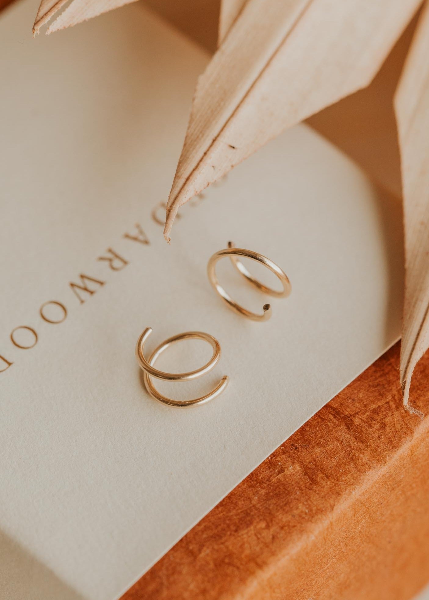 Hello Adorn Twist Earrings